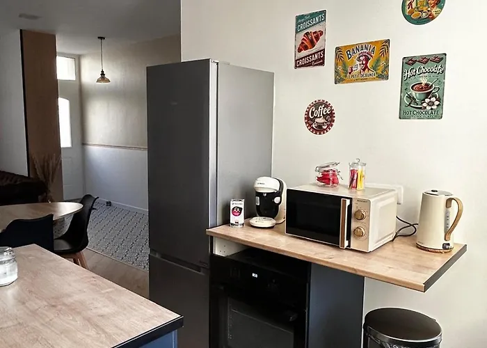 Au Papillon Des Coteaux Σπίτι διακοπών Magenta